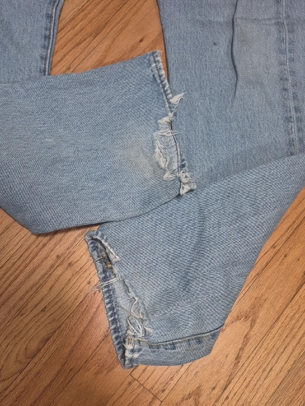 Levis 501 Faded Jeans Mens Sz 33x34 Button Fly Straight Leg Vintage